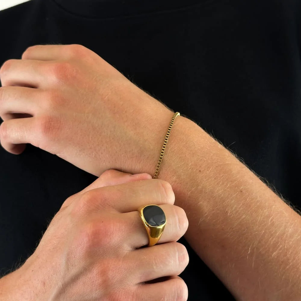 OVAL STONE RING (GOLD)