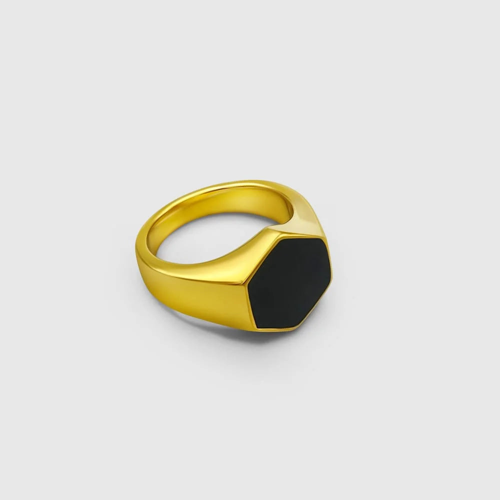 ONYX RING (GOLD)